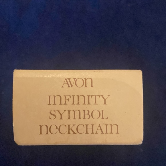 Vintage 20” INFINITY SYMBOL NECK CHAIN IN ORIGINAL PACKAGING NEVER WORN - Picture 8 of 8